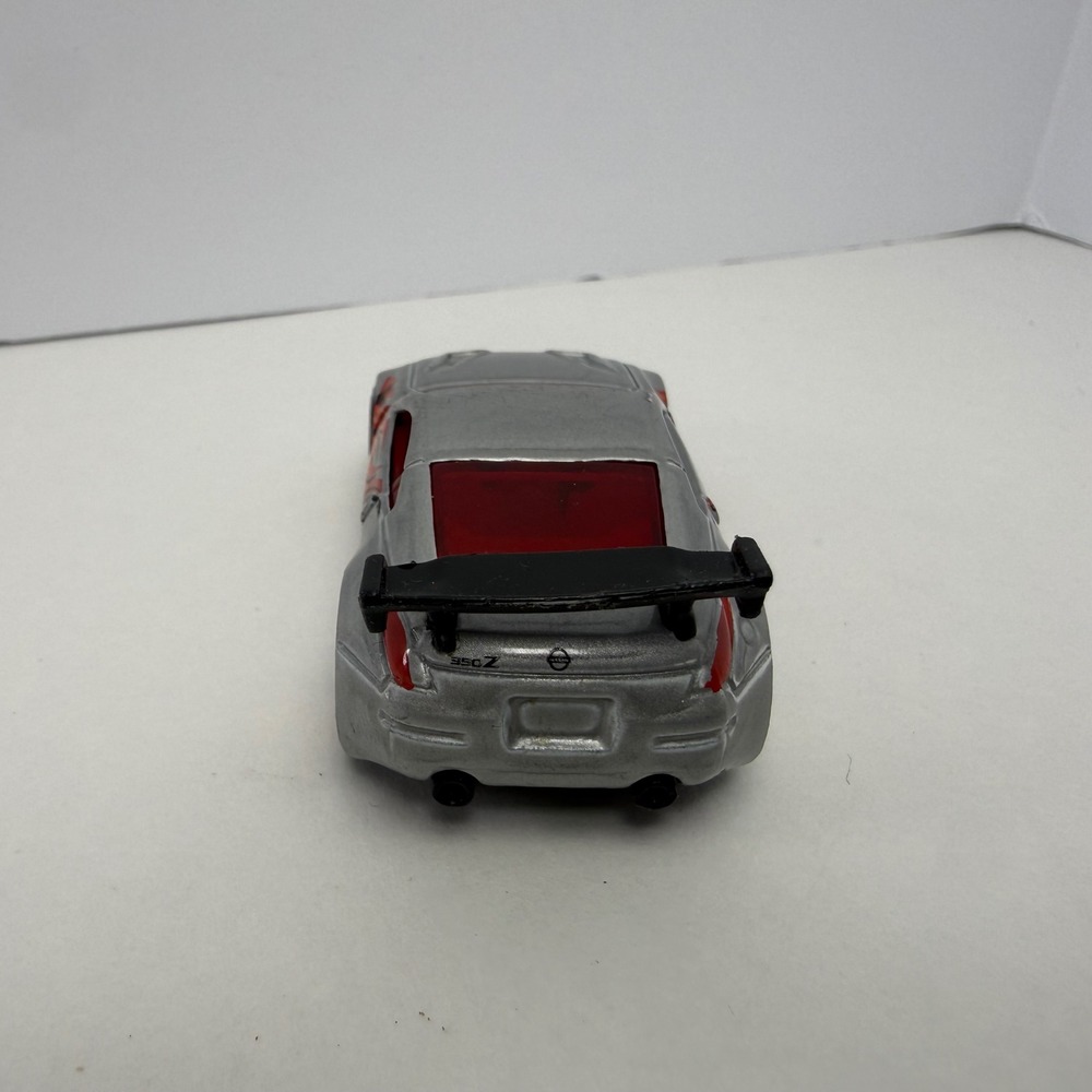 Hot Wheels Nissan 350Z Silver Flame Graphics Diecast Car 1/64 Scale 2006 E05 - Picture 4 of 6